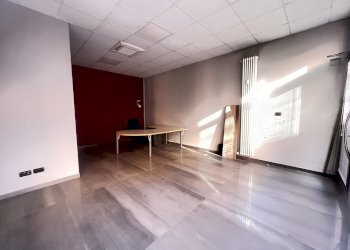 Negozio Castelfranco Emilia - foto 2