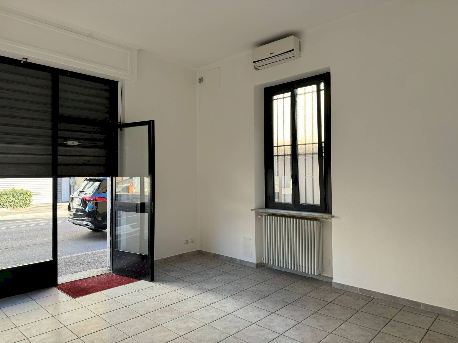 Locale Commerciale Via Broseta, Bergamo - foto 1