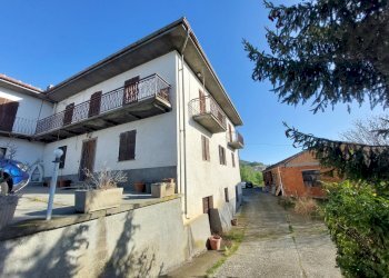 Casa indipendente Regione Castello, Vesime - foto 23