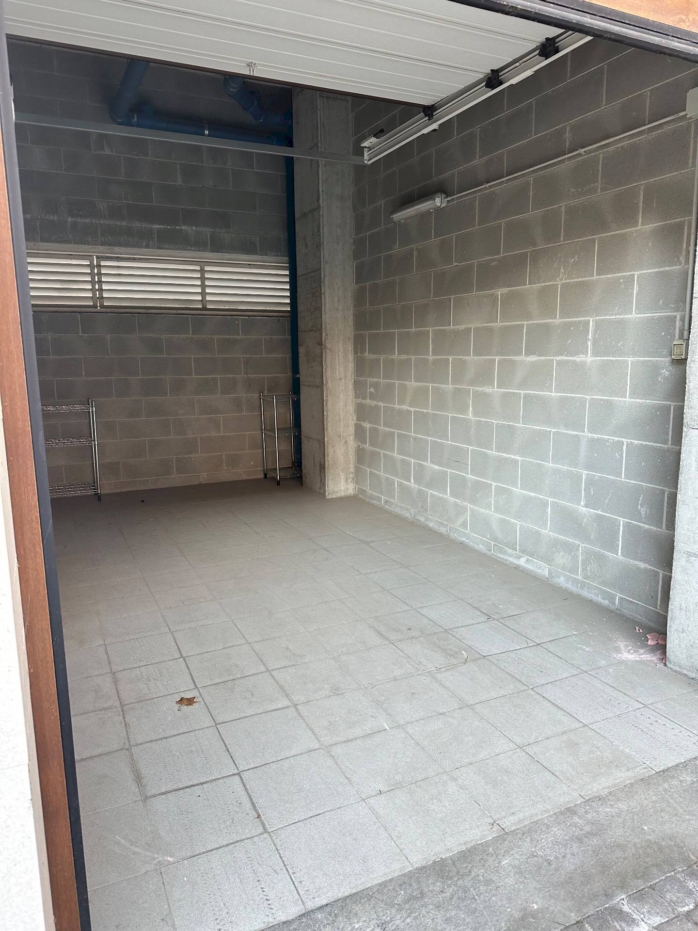 Box Via Poirino, Torino (zona Lingotto) - foto 2