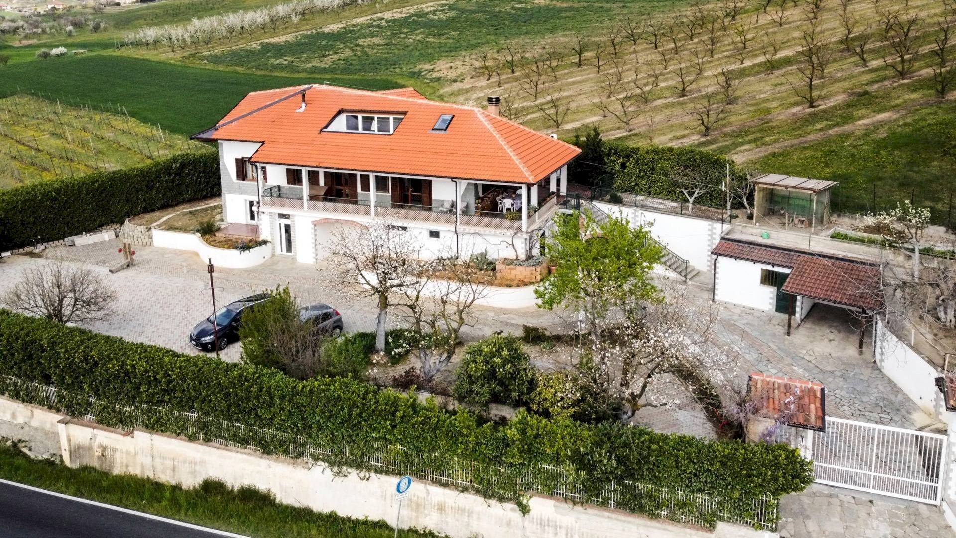 Villa Via Chieri Pecetto, Pino Torinese - foto 2