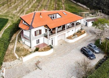 Villa Via Chieri Pecetto, Pino Torinese - foto 1