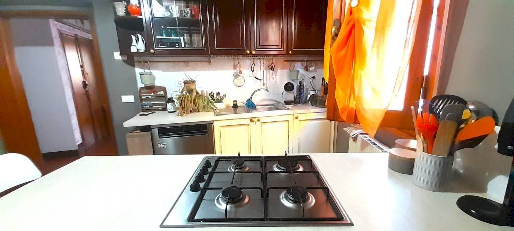 CUCINA - Appartamento via Raffaello Caverni, 69, Montelupo Fiorentino - foto 2