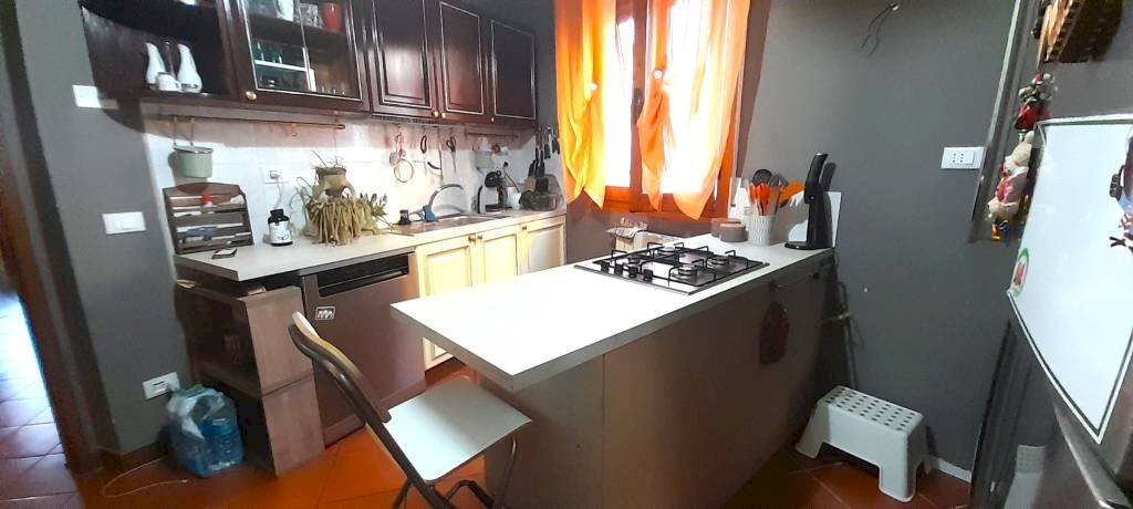 CUCINA - Appartamento via Raffaello Caverni, 69, Montelupo Fiorentino - foto 3