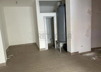 WhatsApp Image 2023-10-23 at 17.47.53 (2).jpeg - Locale Commerciale via Terranova 17-19-21, Caltanissetta - foto 4