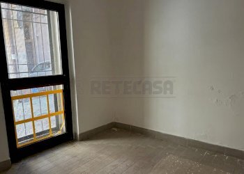 WhatsApp Image 2023-10-23 at 17.47.53 (4).jpeg - Locale Commerciale via Terranova 17-19-21, Caltanissetta - foto 6