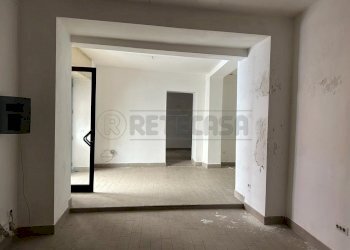 WhatsApp Image 2023-10-23 at 17.47.53.jpeg - Locale Commerciale via Terranova 17-19-21, Caltanissetta - foto 9