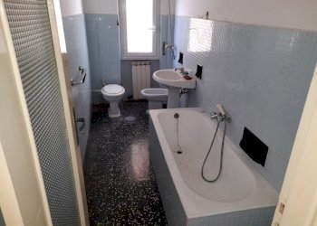 bagno - Four-room apartment Cairo Montenotte - photo 8