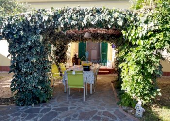 1085852-y544z7r.jpg - Porzione di casa Via Cavaiola 1/B, Carrara - foto 1