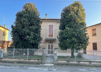 Independent house via Severino Ferrari, 72, hamlet San Pietro Capofiume, Molinella - photo 3