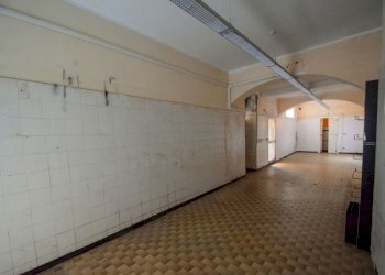 Negozio Via Sant'Ambrogio, Genova (zona Voltri) - foto 5