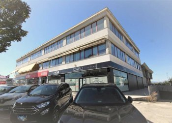 Ufficio via valtellina, San Benedetto del Tronto - foto 1