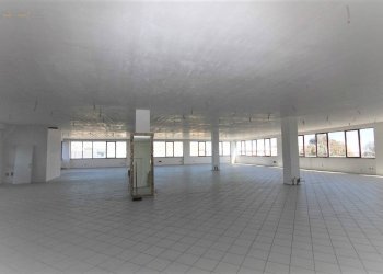 Office via valtellina, San Benedetto del Tronto - photo 10