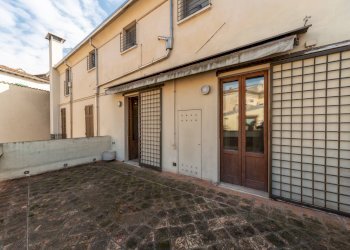 Trilocale Mantova - foto 8