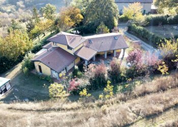Facciata - Villa via San Lorenzo, 20, Monte San Pietro - foto 47