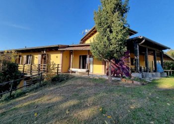 Giardino - Villa via San Lorenzo, 20, Monte San Pietro - foto 2