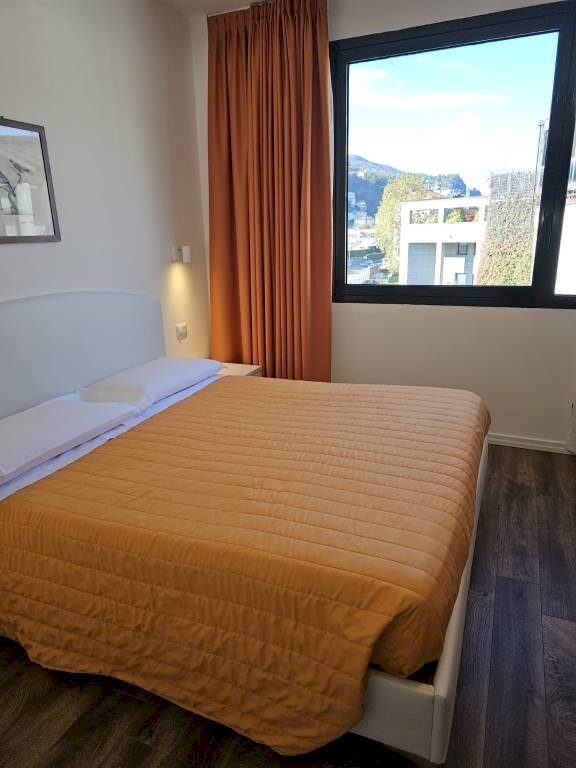 Camera da letto - Apartment viale Innocenzo XI, 77, Como - photo 2