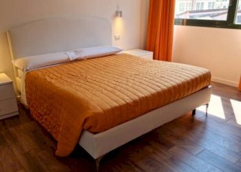 Camera da letto - Appartamento viale Innocenzo XI, 77, Como - foto 17