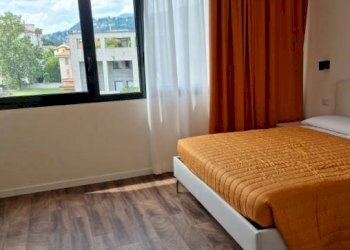 Camera da letto - Appartamento viale Innocenzo XI, 77, Como - foto 21