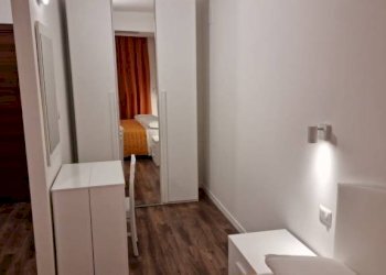 Camera da letto - Appartamento viale Innocenzo XI, 77, Como - foto 34