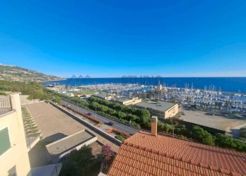 Immagine WhatsApp 2023-11-24 ore 15.49.21_7820bdb3 - Bilocale Via Cavi, Santo Stefano al Mare - foto 3