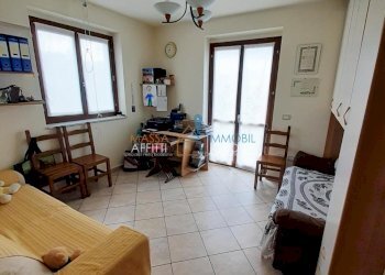 975792-xuk66mb.jpg - Porzione di casa Viale Domenico Zaccagna 6, Carrara - foto 7