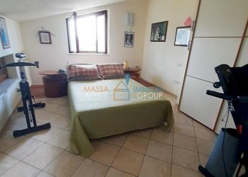 975792-fg555.jpg - Porzione di casa Viale Domenico Zaccagna 6, Carrara - foto 19