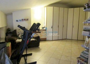 975792-pv78t.jpg - Porzione di casa Viale Domenico Zaccagna 6, Carrara - foto 23