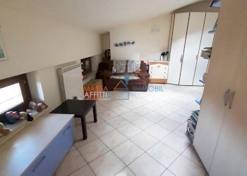 975792-x9p51yf.jpg - Porzione di casa Viale Domenico Zaccagna 6, Carrara - foto 29