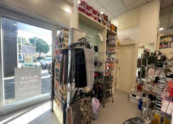 WhatsApp Image 2023-11-21 at 20.20.59 (9).jpeg - Show room Via dell'Industria, Mozzo - foto 17