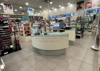 WhatsApp Image 2024-01-12 at 11.42.40 (14).jpeg - Show room Via dell'Industria, Mozzo - foto 20