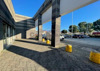 WhatsApp Image 2024-01-12 at 11.47.41 (4).jpeg - Show room Via dell'Industria, Mozzo - foto 25