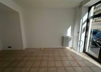 locale - Shop via Vincenzo Virginio, Pinerolo - photo 8