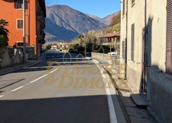 Vista dalla strada 3.jpg - Villa via Nazionale 41, Vogogna - photo 4