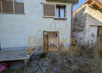 Bagno cortile.jpg - Villa via Nazionale 41, Vogogna - photo 21