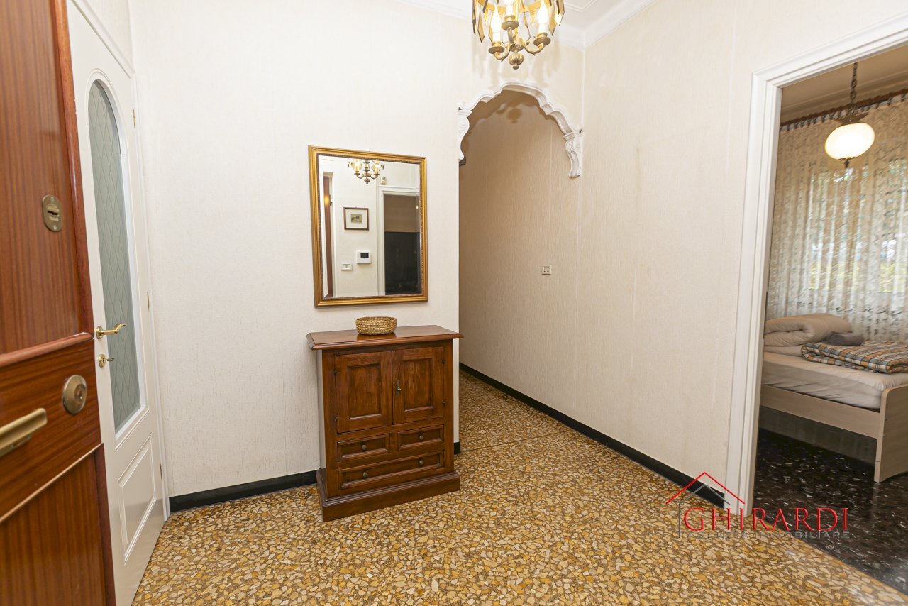 1.0 INGRESSO.jpg - Appartamento VIA BORZOLI 6A, Genova - foto 2
