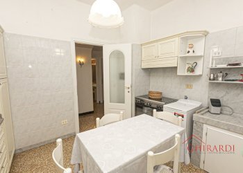 3.2 cucina.jpg - Appartamento VIA BORZOLI  6A, Genova - foto 11