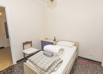 4.1 camera 1.jpg - Appartamento VIA BORZOLI  6A, Genova - foto 14