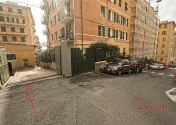 7.2 INGRESSO ESTERNO .jpg - Magazzino VIA ANDREA DEL SARTO 46R, Genova - foto 23