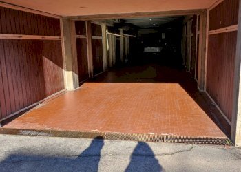 copia.jpg - Box VIA ROLLINO  16, Genova - foto 1