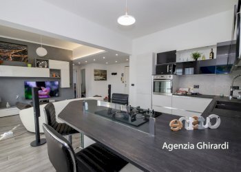 3.2 cucina.jpg - Appartamento VIA LODOVICO CALDA 3H, Genova - foto 12