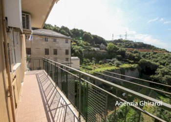 7.2 balcone.jpg - Appartamento VIA LODOVICO CALDA 3H, Genova - foto 26