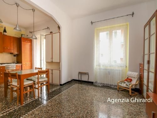 1.2 sala.jpg - Quadrilocale Via Santa Maria del Priano 4, Genova - foto 3