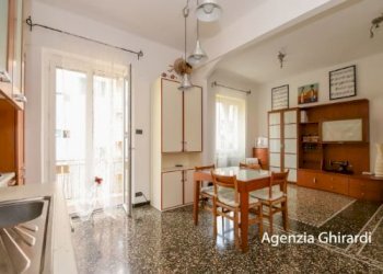 1.0 sala.jpg - Appartamento Via Santa Maria del Priano 4, Genova - foto 1