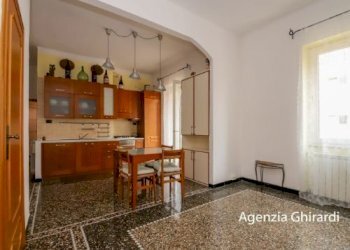 1.1 sala.jpg - Appartamento Via Santa Maria del Priano 4, Genova - foto 2