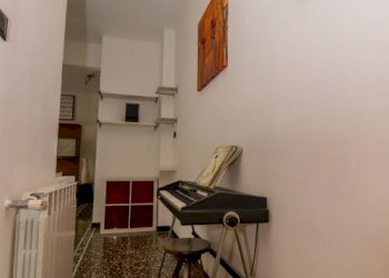 5.0 corridoio.jpg - Appartamento Via Santa Maria del Priano 4, Genova - foto 15