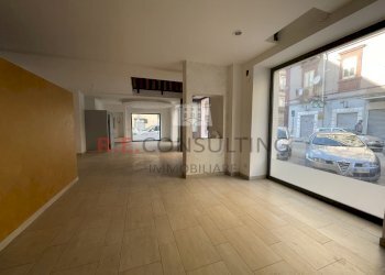 Foto 03-03-21, 14 56 35.jpg - Commercial Premises Via Mazzini 114, Taranto - photo 9