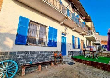 Facciata - Villa via Casariglio, 4, Cunico - foto 8