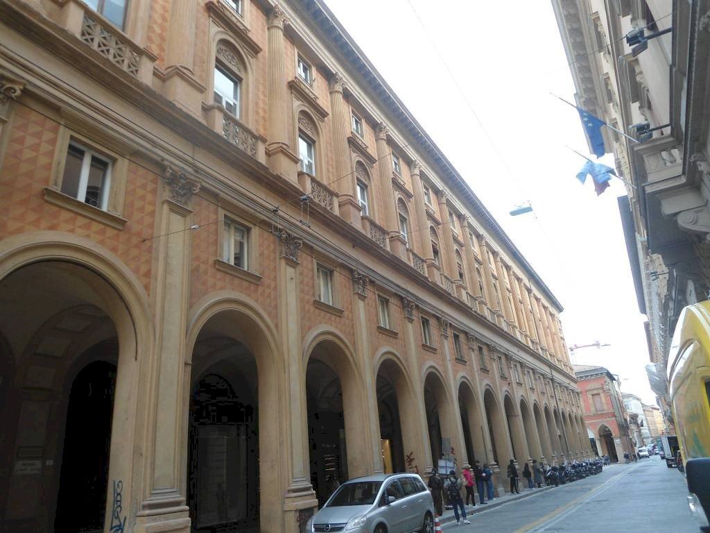 FRONTE - Shop via Luigi Carlo Farini, Bologna (neighborhood Centro Storico) - photo 3