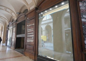 FRONTE - Shop via Luigi Carlo Farini, Bologna (neighborhood Centro Storico) - photo 2